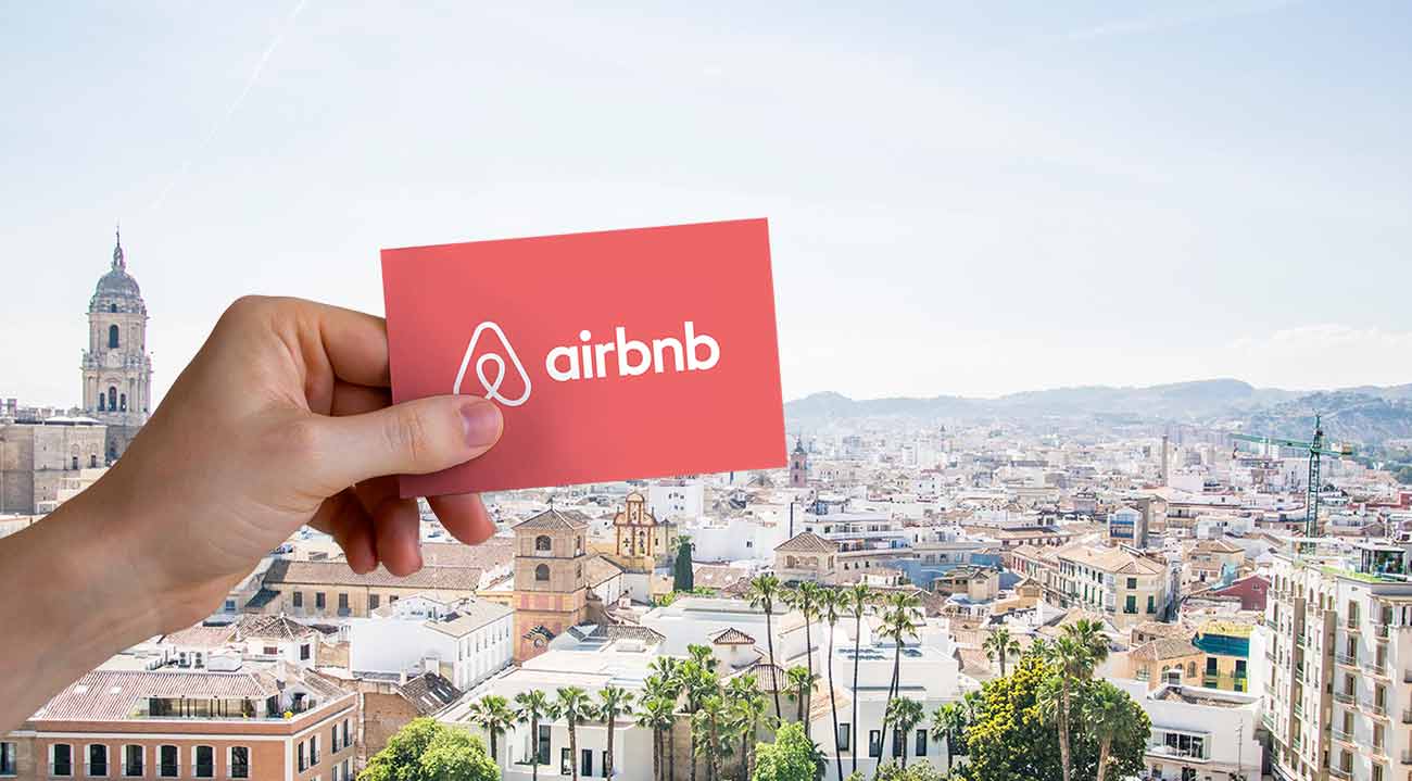Free Tour top 10 airbnb to be in Malaga